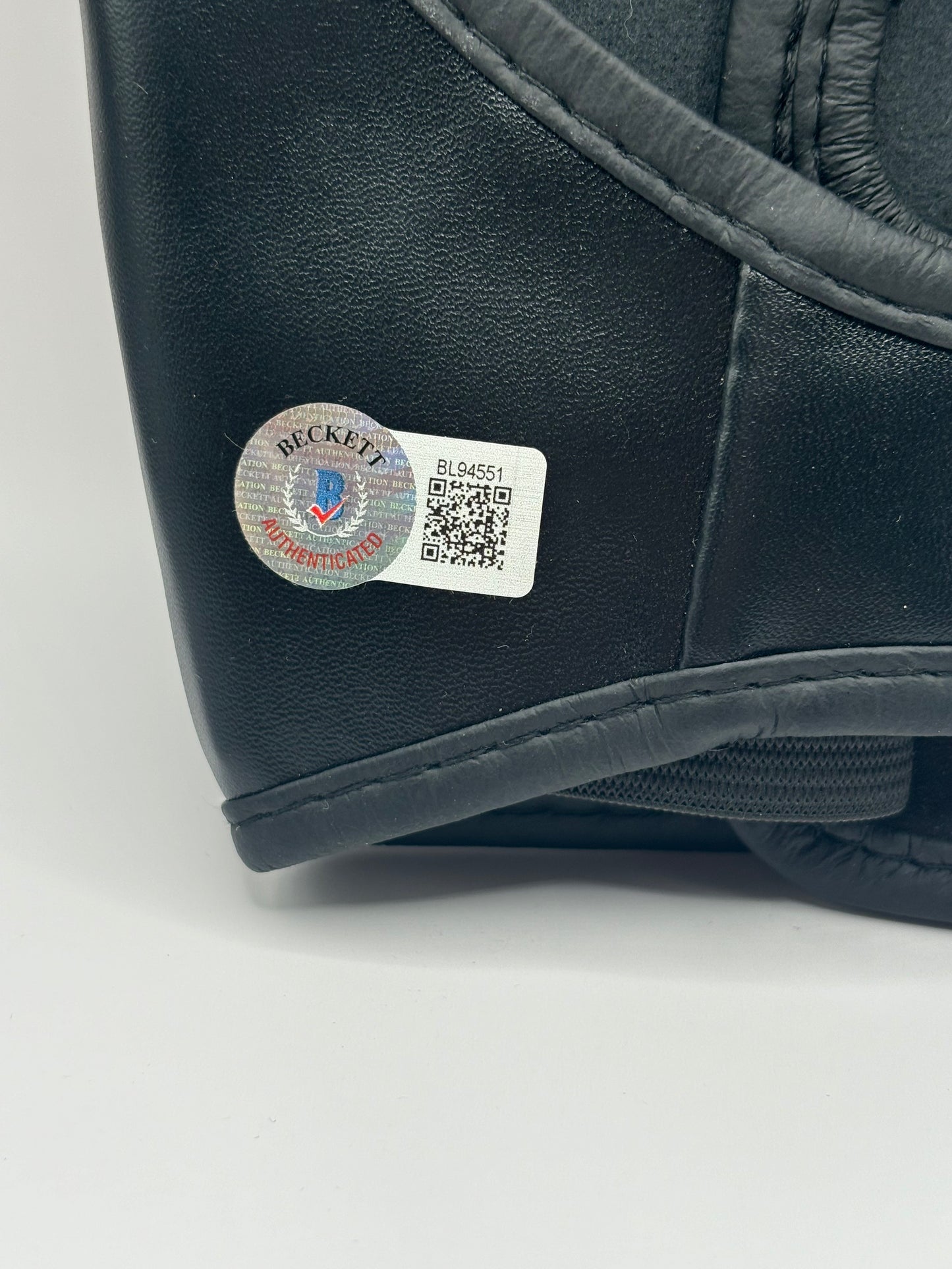 Alex Pereira Signed UFC Glove Beckett Certified