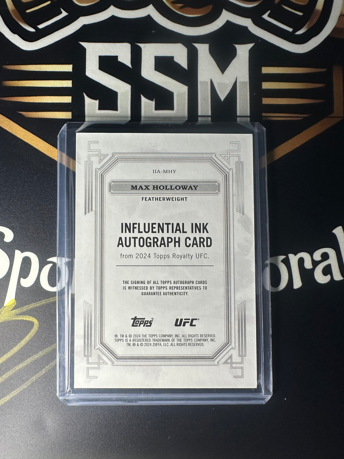 Topps 2024 Royalty UFC influential ink Max Holloway Auto /49