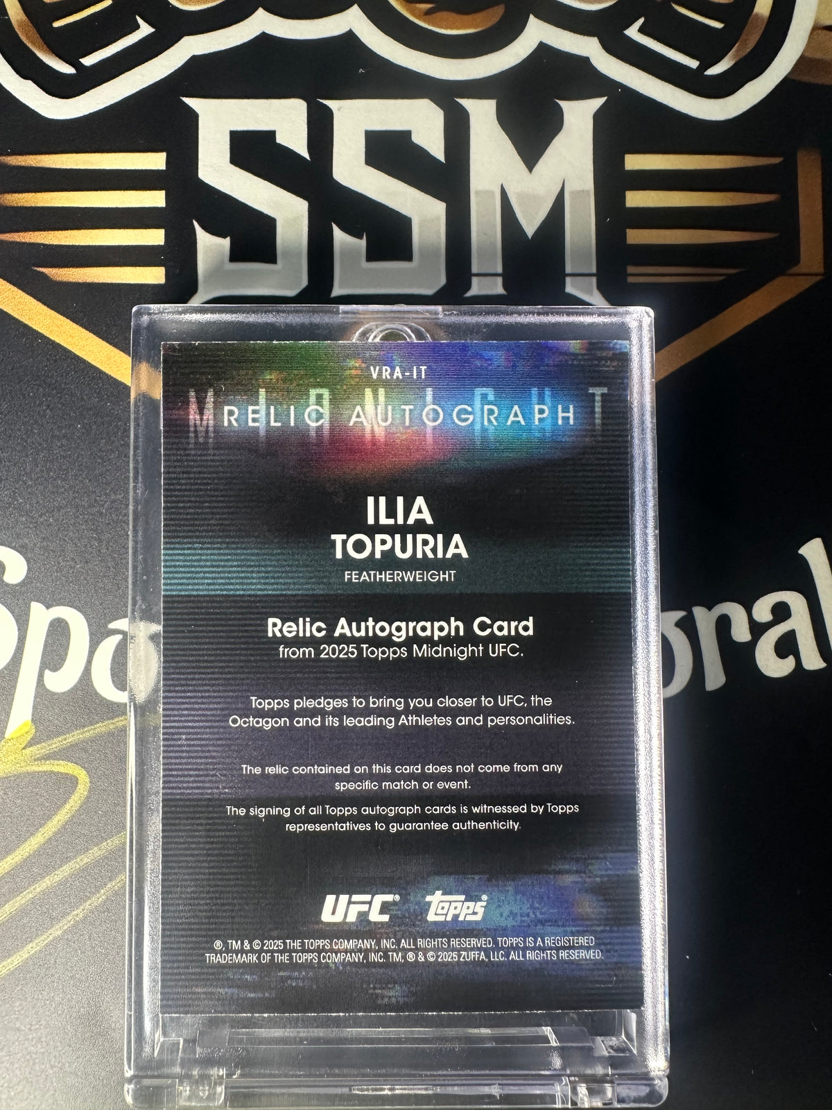 2025 Topps UFC Midnight Ilia Topuria Relic Auto /99 Twilighti