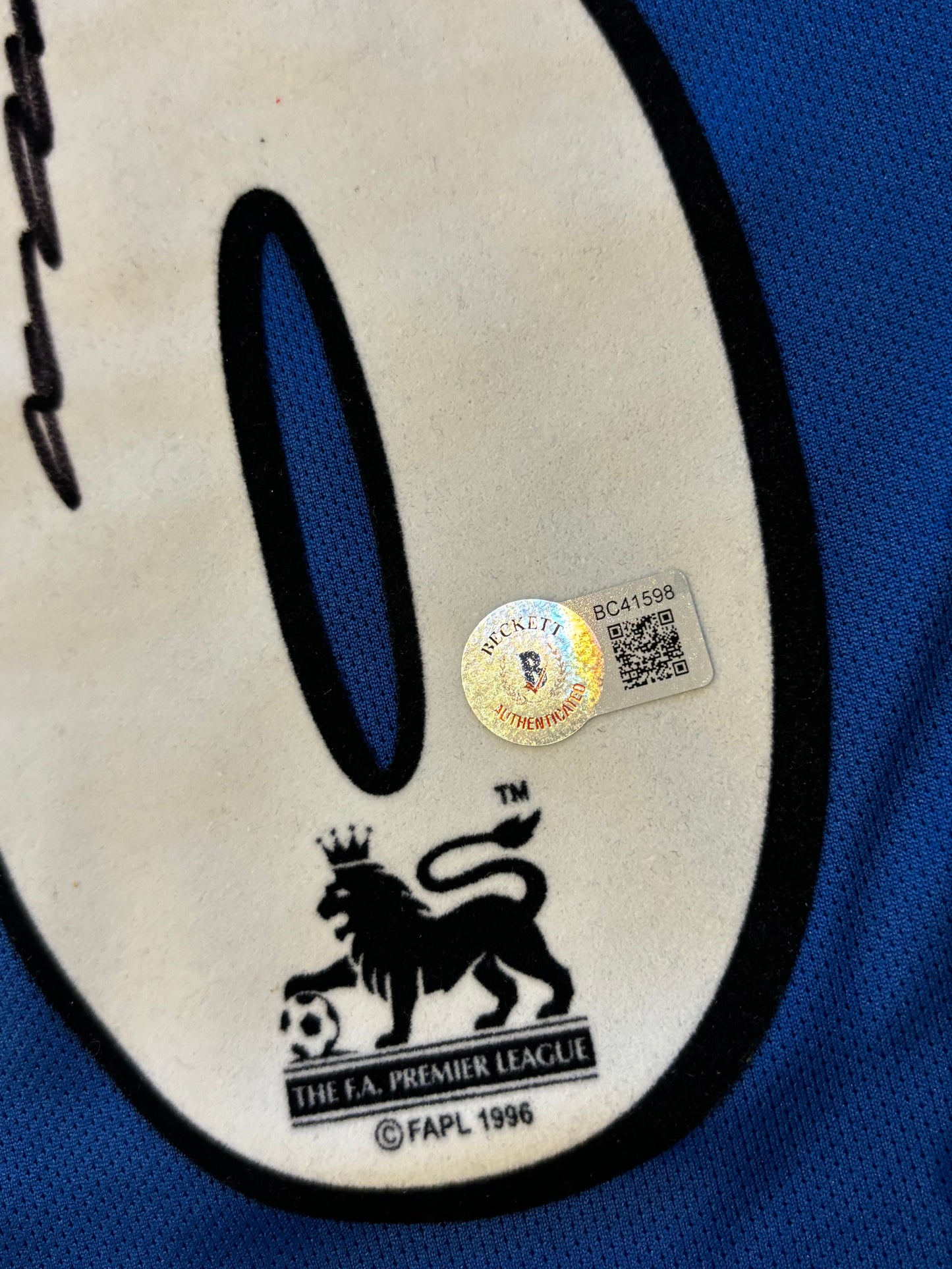 John Terry signed Chelsea shirt Beckett certified QR Holo