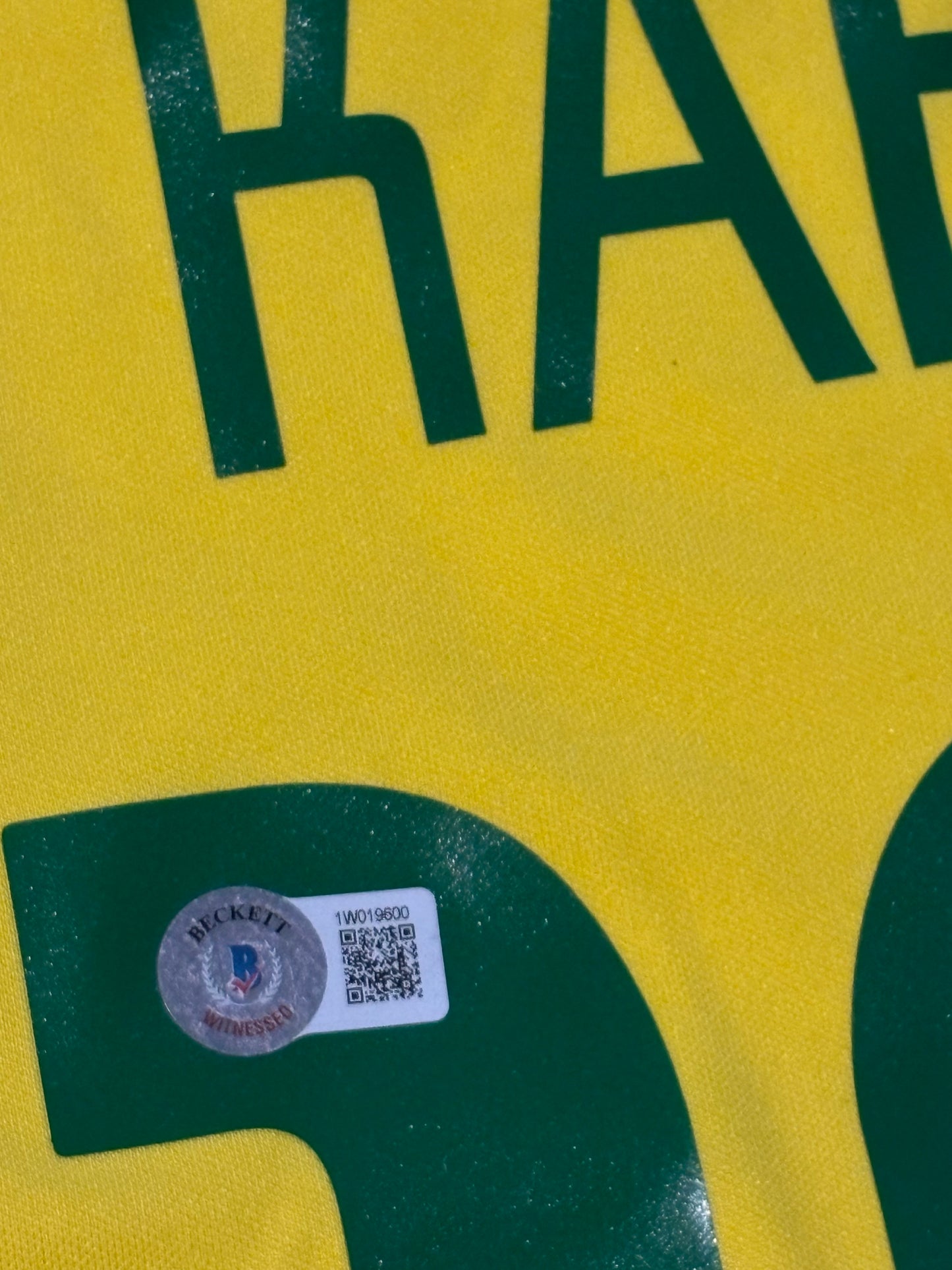 Kaka signed Brazil 2002 shirt Beckett certified QR Holo