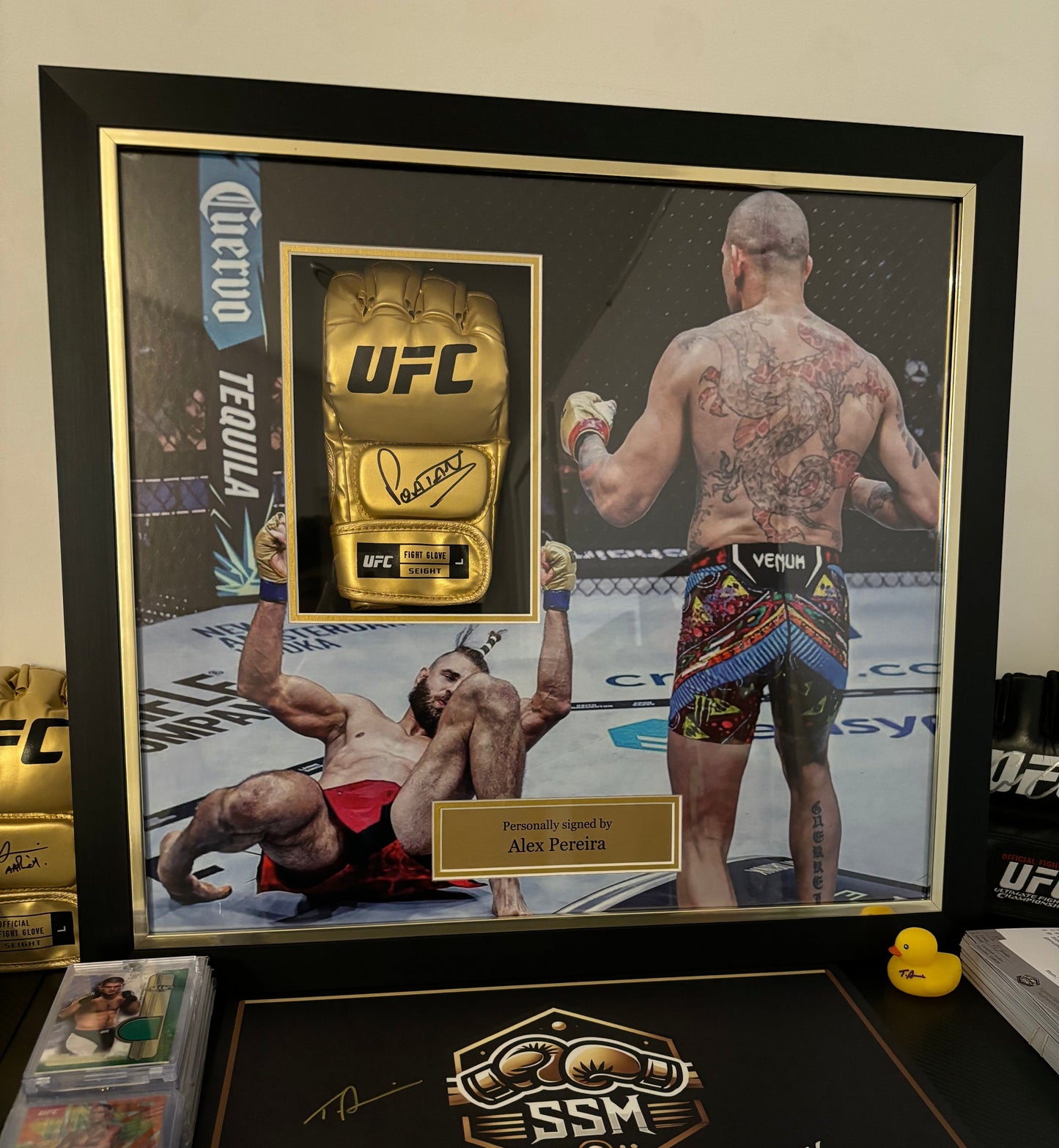 Alex Pereira Signed Framed Gold UFC Glove Beckett COA QR Holo