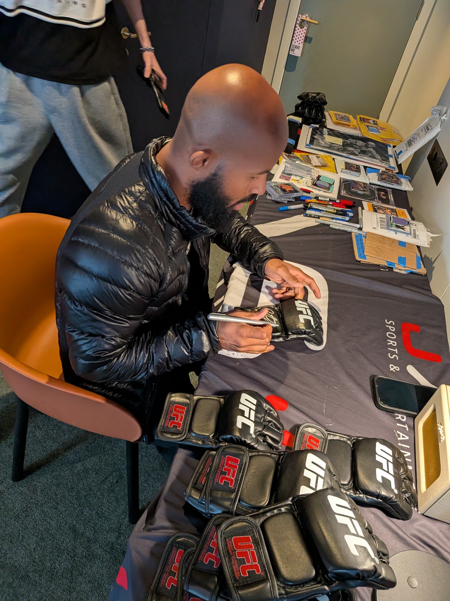 Demetrious Johnson Signed Glove - Silver Ink