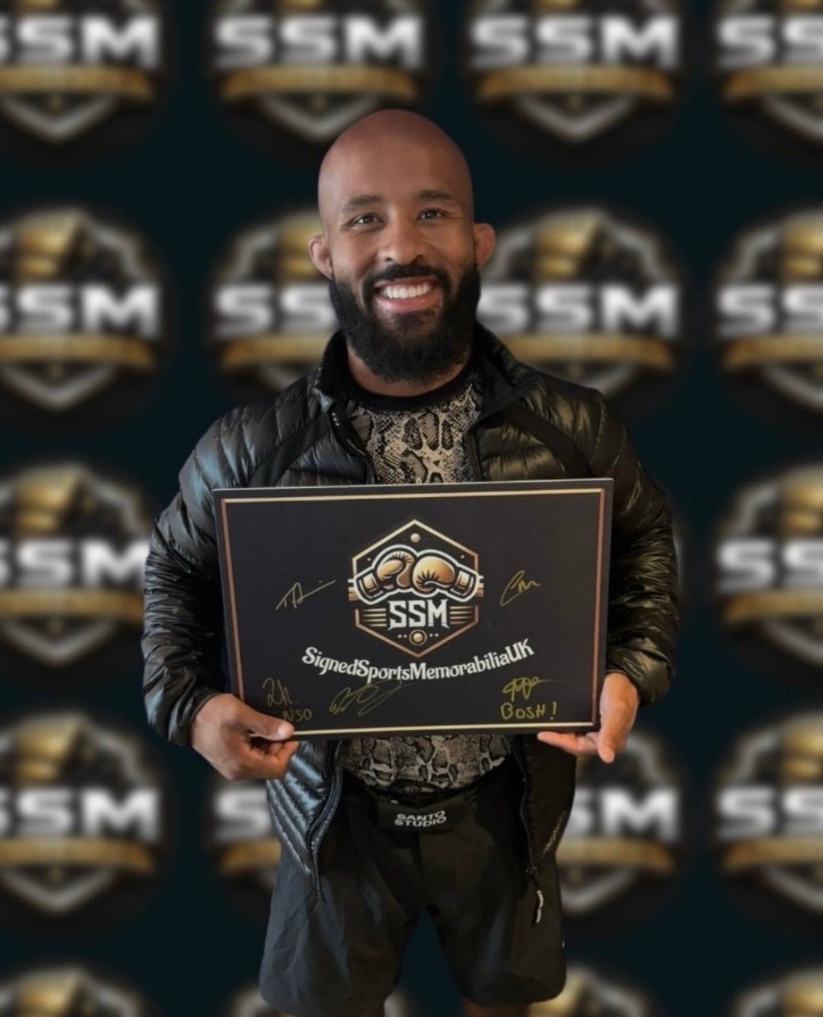 Demetrious Johnson Signed 8X10 Photo