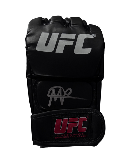 Mario Pinto Signed UFC Glove - Direct from signing