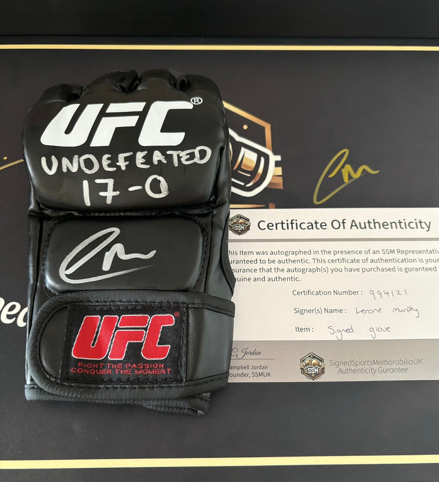 Lerone Murphy Signed Inscribed 1/1 UFC Glove Private Signing With COA + Photo Proof