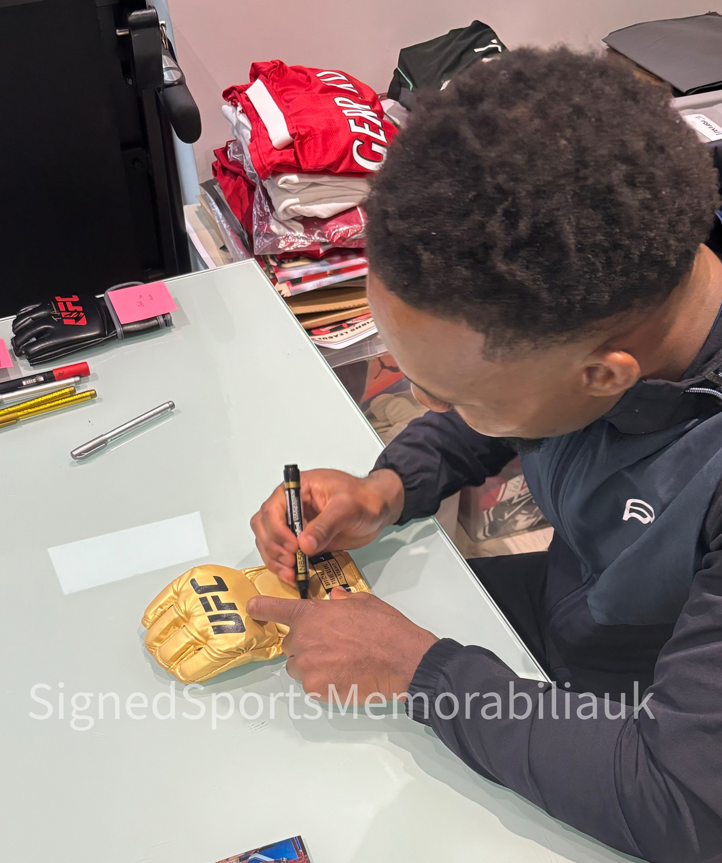 Lerone Murphy Signed UFC Glove Gold Private Signing With COA + Photo Proof