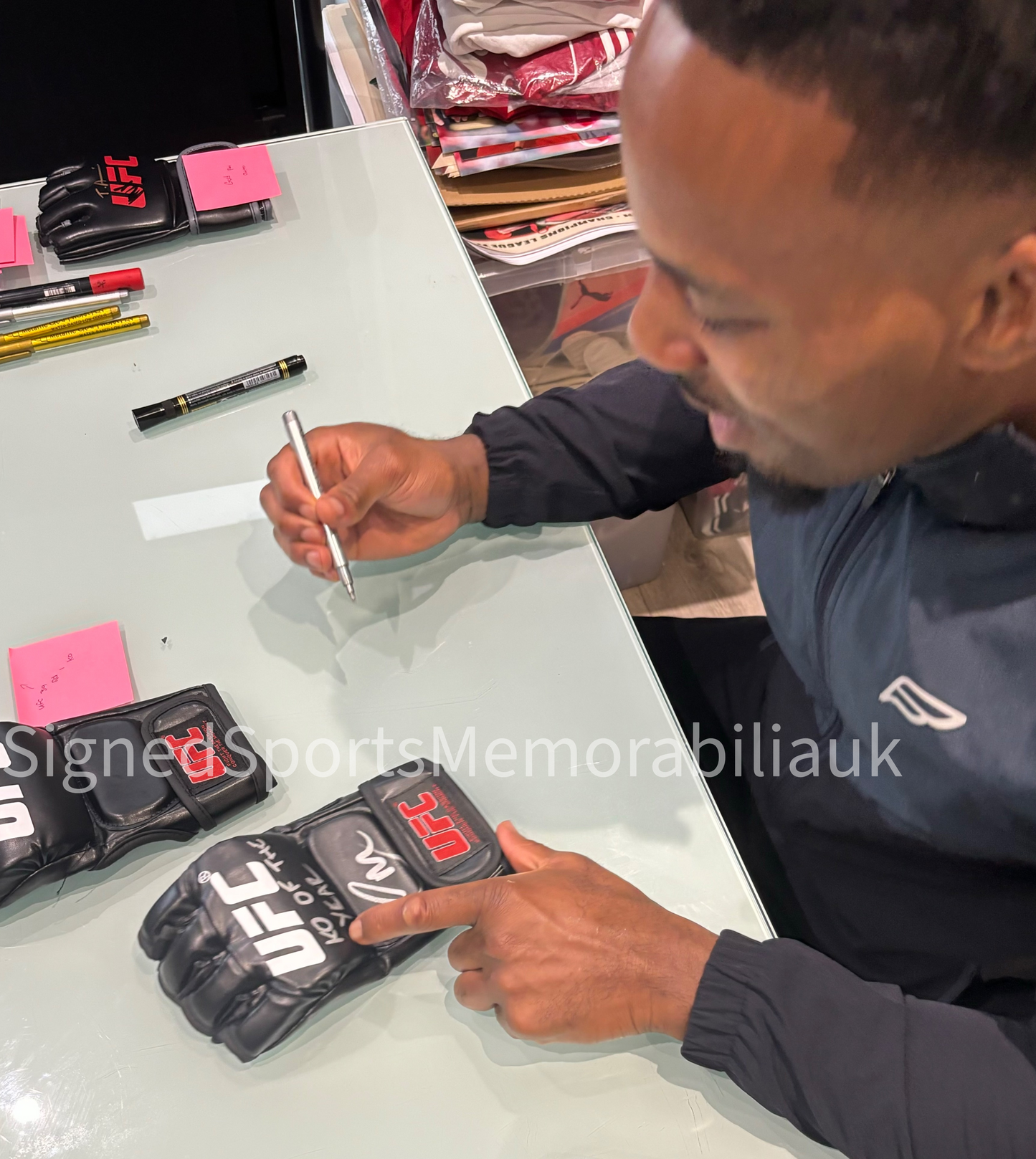 Lerone Murphy Signed Inscribed 1/1 UFC Glove Private Signing With COA + Photo Proof